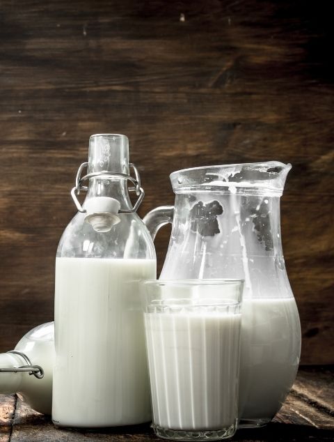sticle de lapte
