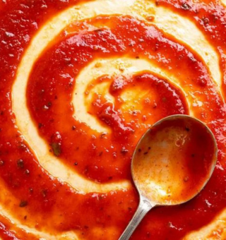 Sos Marinara vs. Sos de Rosii: Diferentele